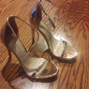 Lola Boutique heels